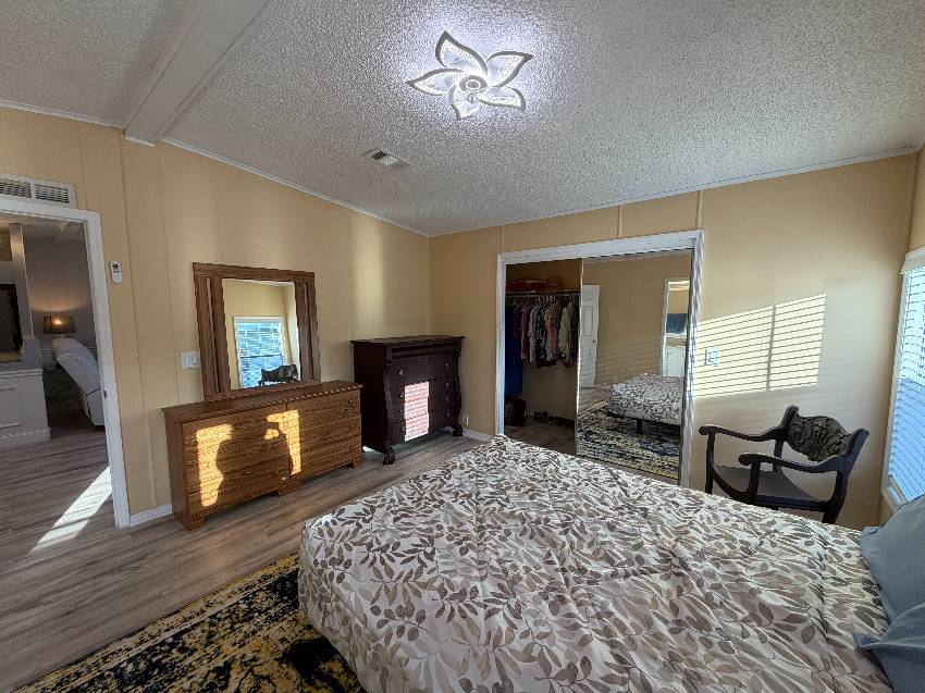 209 Fairway Circle a Winter Haven, FL Mobile or Manufactured Home for Sale